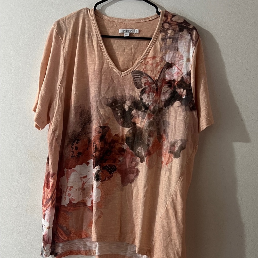 Chico's Peach V-Neck Butterfly Print Short Sleeve Top